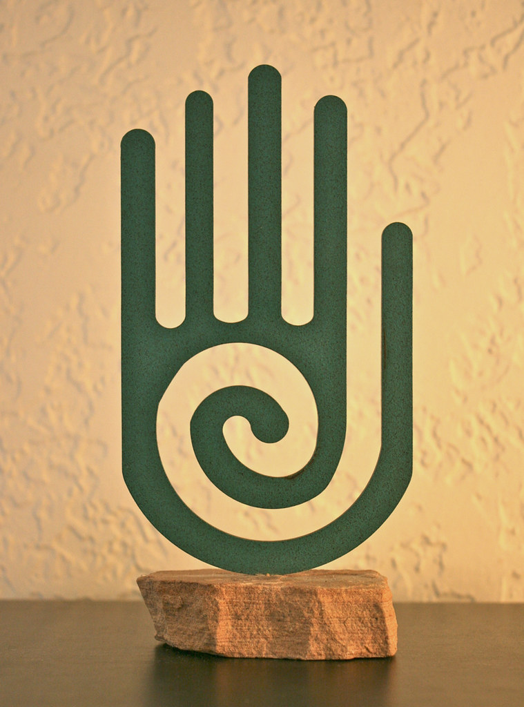 Shaman’s Hand or Hopi Healing Hand Spiritual healing Symbol